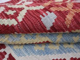 Close-up detail of New Modern Design rug from Pakistan showing Wool weave