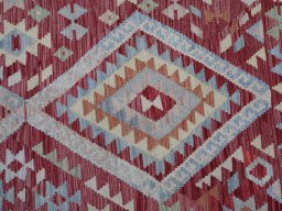 Central medallion detail of New Modern Design rug from Pakistan