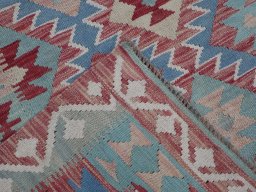 Surface texture of New Modern Design rug with natural Wool and intricate pattern