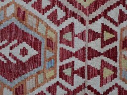 Central medallion detail of New Modern Design rug from Pakistan
