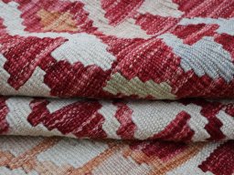 Close-up detail of New Modern Design rug from Pakistan showing Wool weave