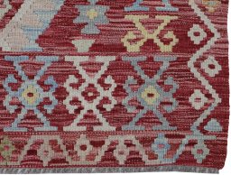 Close-up detail of New Modern Design rug from Pakistan showing Wool weave