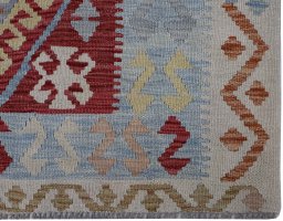 Close-up detail of New Modern Design rug from Pakistan showing Wool weave