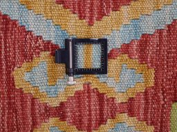 Corner detail of New Modern Design rug showing border pattern and Wool pile