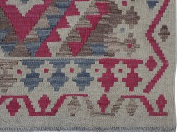 Close-up detail of New Modern Design rug from Pakistan showing Wool weave