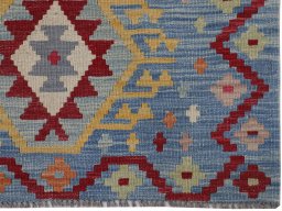 Close-up detail of New Modern Design rug from Pakistan showing Wool weave