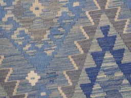 Central medallion detail of New Modern Design rug from Pakistan