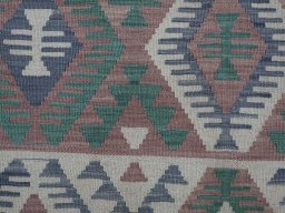 Central medallion detail of New Modern Design rug from Pakistan
