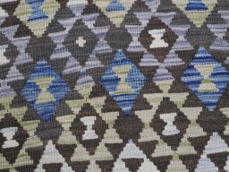 Central medallion detail of New Modern Design rug from Pakistan