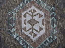 Central medallion detail of New Modern Design rug from Pakistan
