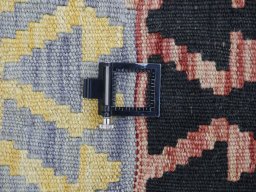 Corner detail of New Modern Design rug showing border pattern and Wool pile
