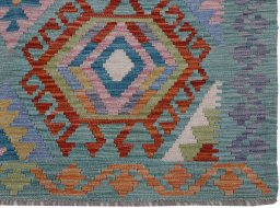 Close-up detail of New Modern Design rug from Pakistan showing Wool weave