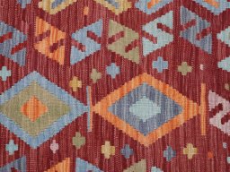 Central medallion detail of New Modern Design rug from Pakistan