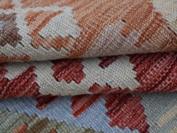 Close-up detail of New Modern Design rug from Pakistan showing Wool weave