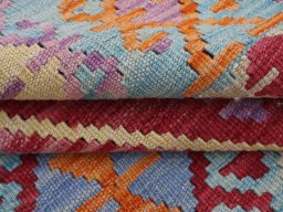 Close-up detail of New Modern Design rug from Pakistan showing Wool weave