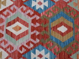Central medallion detail of New Modern Design rug from Pakistan