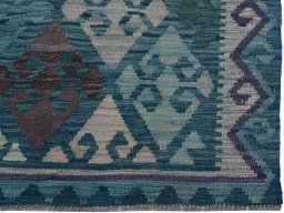 Close-up detail of New Modern Design rug from Pakistan showing Wool weave
