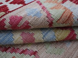 Close-up detail of New Modern Design rug from Pakistan showing Wool weave