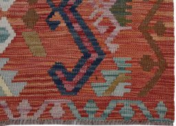 Close-up detail of New Modern Design rug from Pakistan showing Wool weave