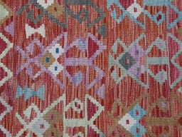 Central medallion detail of New Modern Design rug from Pakistan