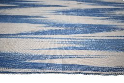 Close-up detail of New Modern Design rug from Iran / Persia showing Wool weave