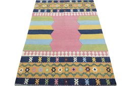 Close-up detail of New Modern Design rug from Iran / Persia showing Wool weave