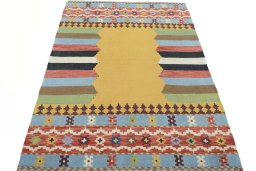 Close-up detail of New Modern Design rug from Iran / Persia showing Wool weave