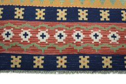 Central medallion detail of New Modern Design rug from Iran / Persia