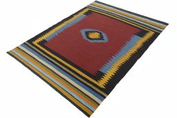 Corner detail of New Modern Design rug showing border pattern and Wool pile