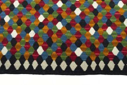 Central medallion detail of New Modern Design rug from Iran / Persia