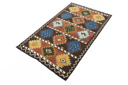 Corner detail of New Modern Design rug showing border pattern and Wool pile