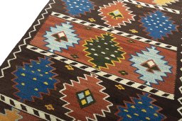 Surface texture of New Modern Design rug with natural Wool and intricate pattern