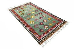 Corner detail of New Modern Design rug showing border pattern and Wool pile