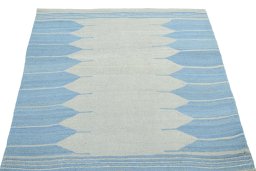 Close-up detail of New Modern Design rug from Iran / Persia showing Wool weave