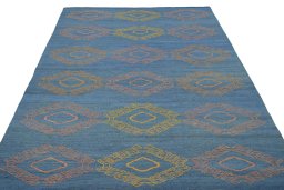 Close-up detail of New Modern Design rug from Iran / Persia showing Wool weave