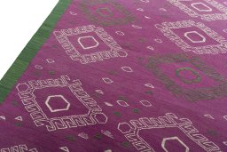 Surface texture of New Modern Design rug with natural Wool and intricate pattern