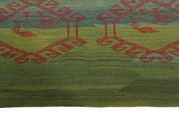 Central medallion detail of New Modern Design rug from Iran / Persia