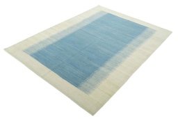 Corner detail of New Modern Design rug showing border pattern and Wool pile
