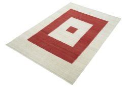 Corner detail of New Modern Design rug showing border pattern and Wool pile