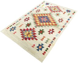Corner detail of New Modern Design rug showing border pattern and Wool pile