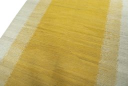 Surface texture of New Modern Design rug with natural Wool and intricate pattern