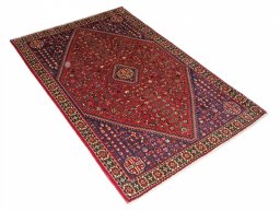 Corner detail of New Abadeh rug showing border pattern and Wool pile