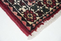 Surface texture of New Abadeh rug with natural Wool and intricate pattern