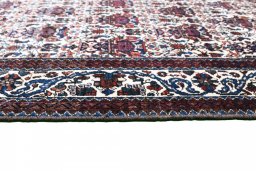 Close-up detail of 1950s Abadeh rug from Iran / Persia showing Wool weave
