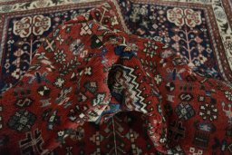 Close-up detail of New Abadeh rug from Iran / Persia showing Wool weave