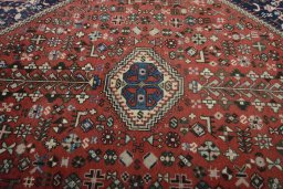 Central medallion detail of New Abadeh rug from Iran / Persia