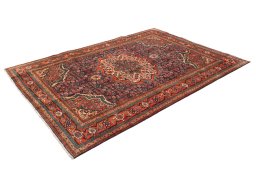 Close-up detail of 2018s Ardebil rug from Iran / Persia showing Wool weave