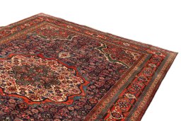 Surface texture of 2018s Ardebil rug with natural Wool and intricate pattern
