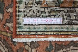 Full view of 1950s Bakhtiar rug from Iran / Persia, 320 × 210 cm in Terracotta tones