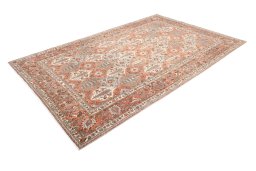 Close-up detail of 1940s Bakhtiar rug from Iran / Persia showing Wool weave